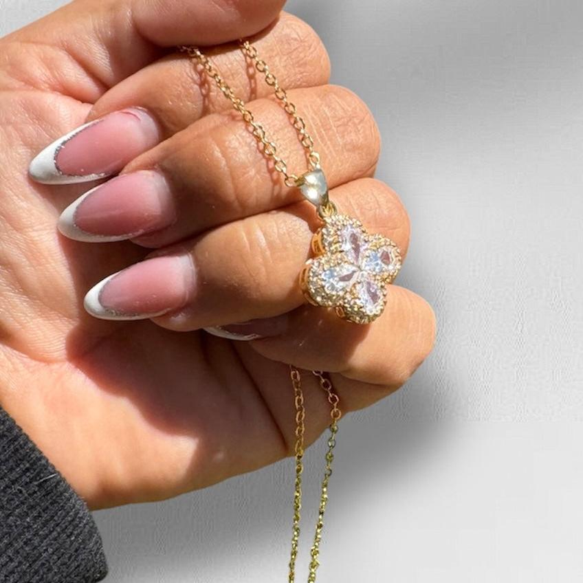 Lucky Single Clover Necklace, 18k Gold Filled Dubai