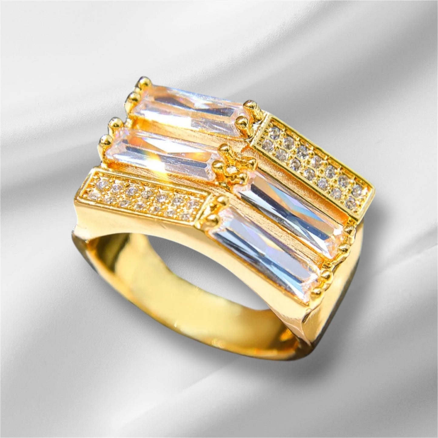 Luxury White crystal Chunky Ring