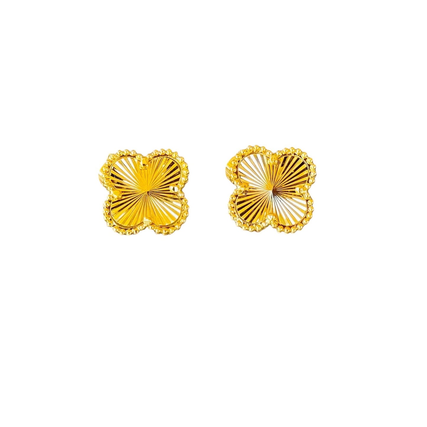 Clover Leaf Lever-Back Earring